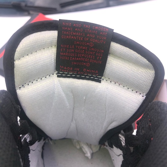 Jordan 1 banned main image 4